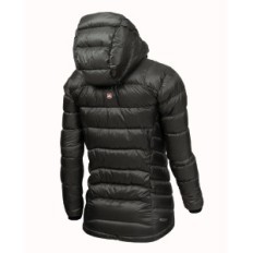 Campera Andes Pluma 850 FP con tratamiento Hidrófobo Versátil Mujer